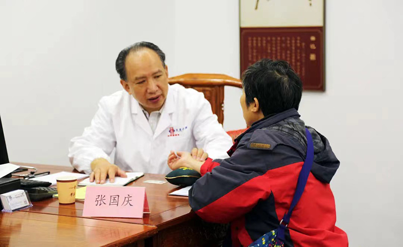 好消息！本周起，中醫(yī)專家張國慶、白學武、李蘇將在月光碼頭店坐診！(圖1)